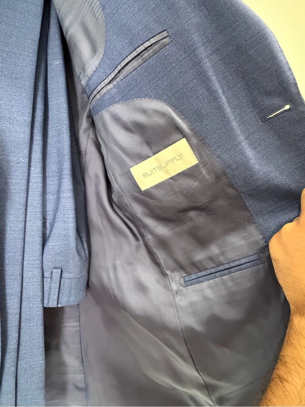 Suitsupply La Spalla Mid Blue Two-Button suit 38R